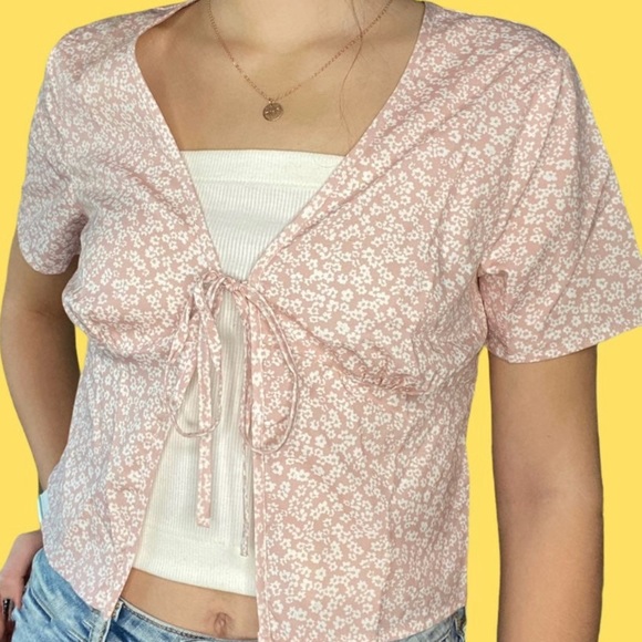 Floral Wrap Top S/M - Picture 13 of 13